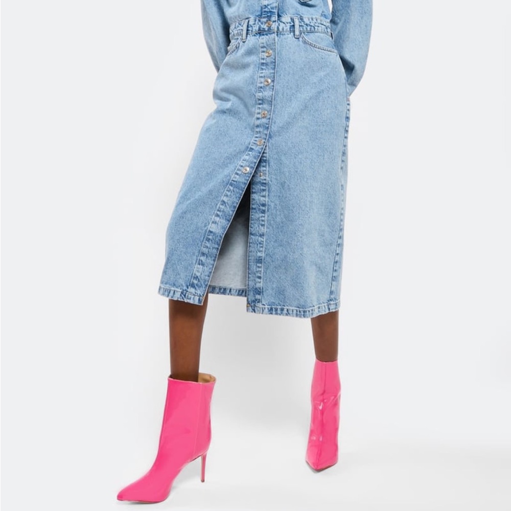 Schutz Maya Boots - Pink